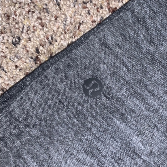 Lululemon joggers - Picture 3 of 4